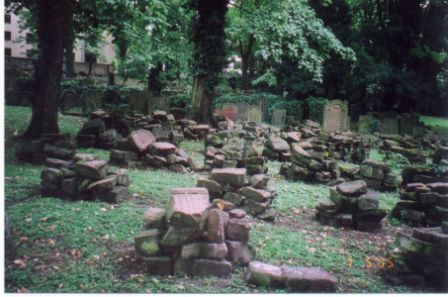Старое еврейское кладбище.