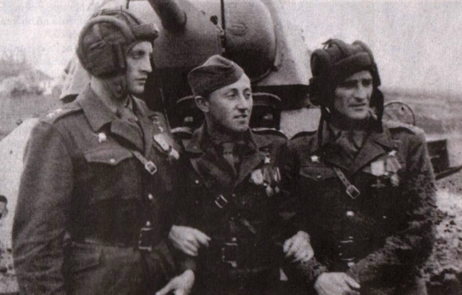 Слева направо: Рихард Тесаржик, Антонин Сохор, Иосиф Буршик.