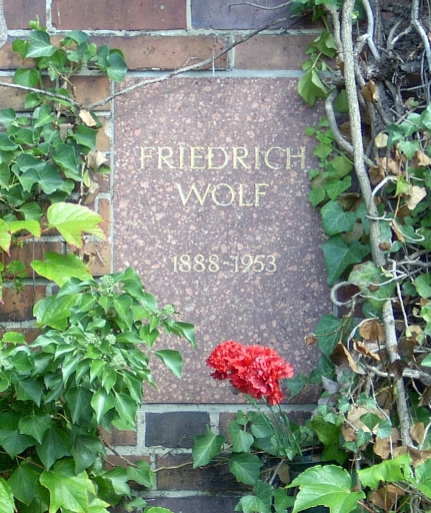 Могила Вольфа Фридриха.