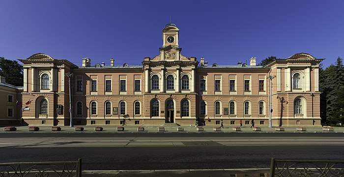 Здание Тимирязевской академии.