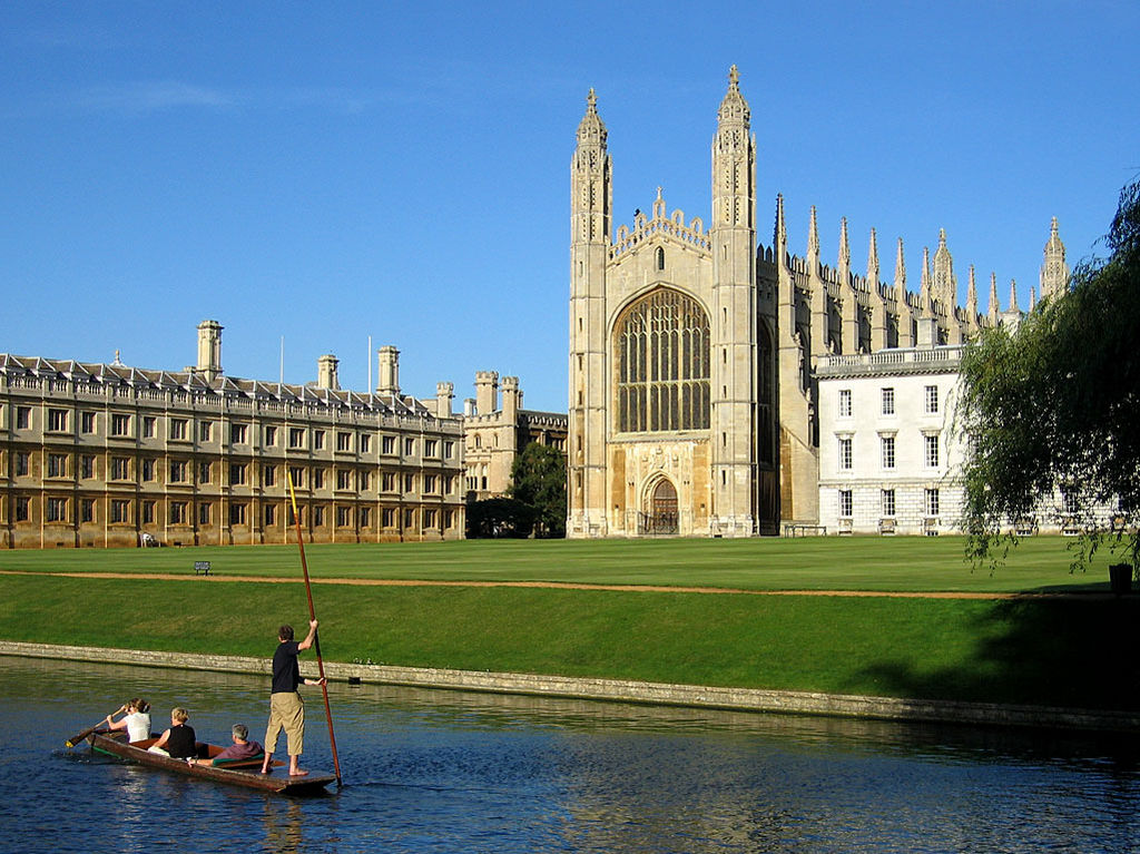 Кембриджский университет.