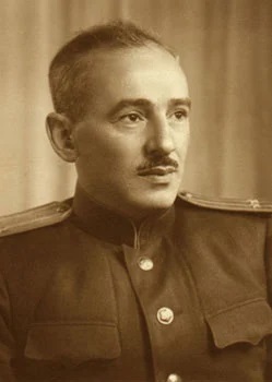 Вайнштейн Борис Самойлович.