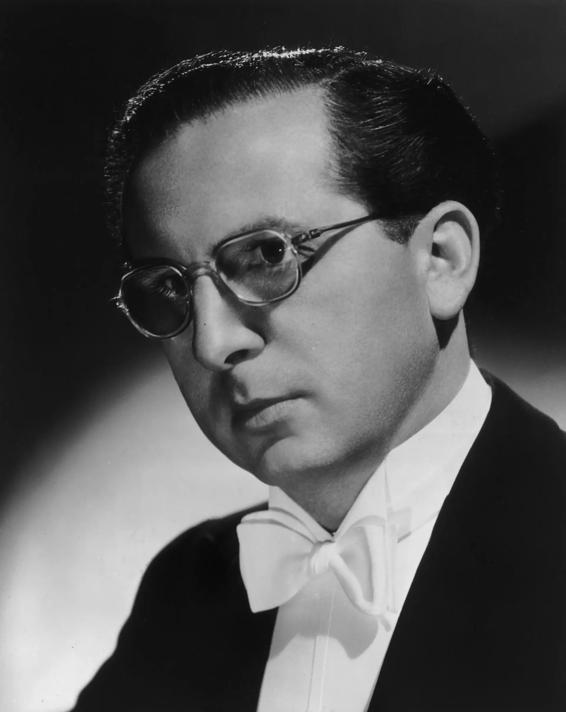 Ваксман Франц.