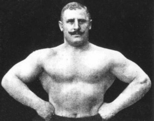 Вейс Рихард.